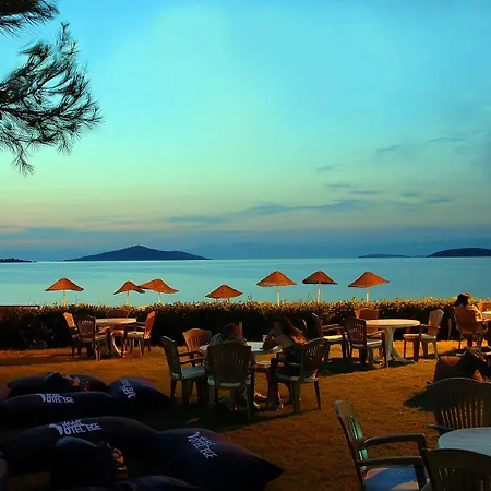 Ege & Penzion 3*