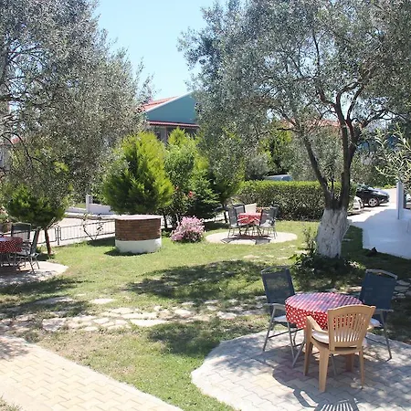 Guest house Ege & *