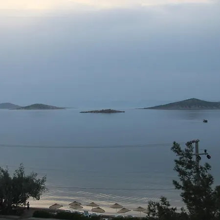 Ege & Pensión 3*