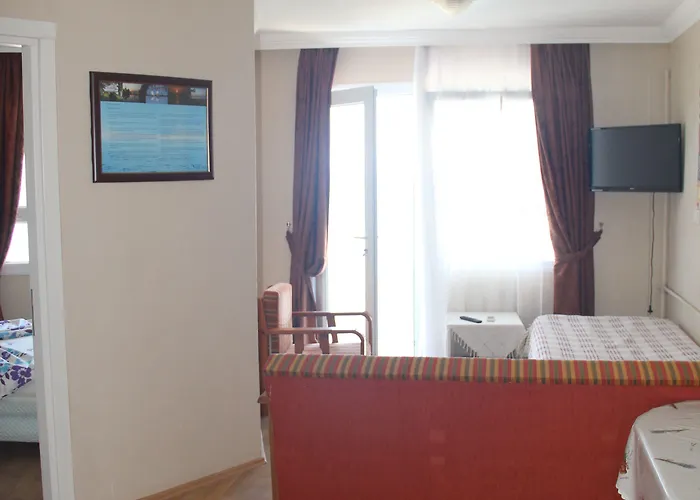 Pensionat Ege & Ayvalı